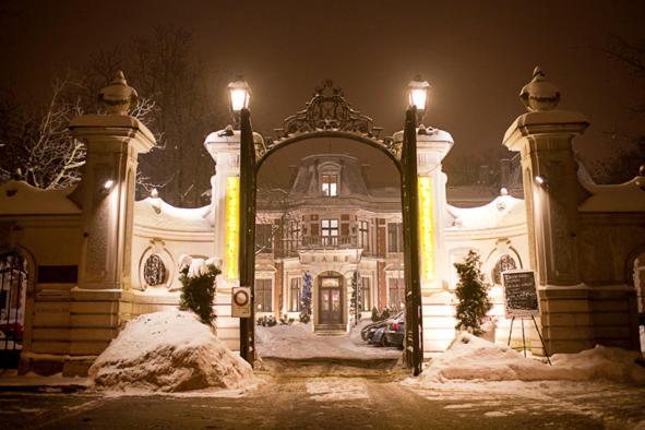 Station * Warszawa